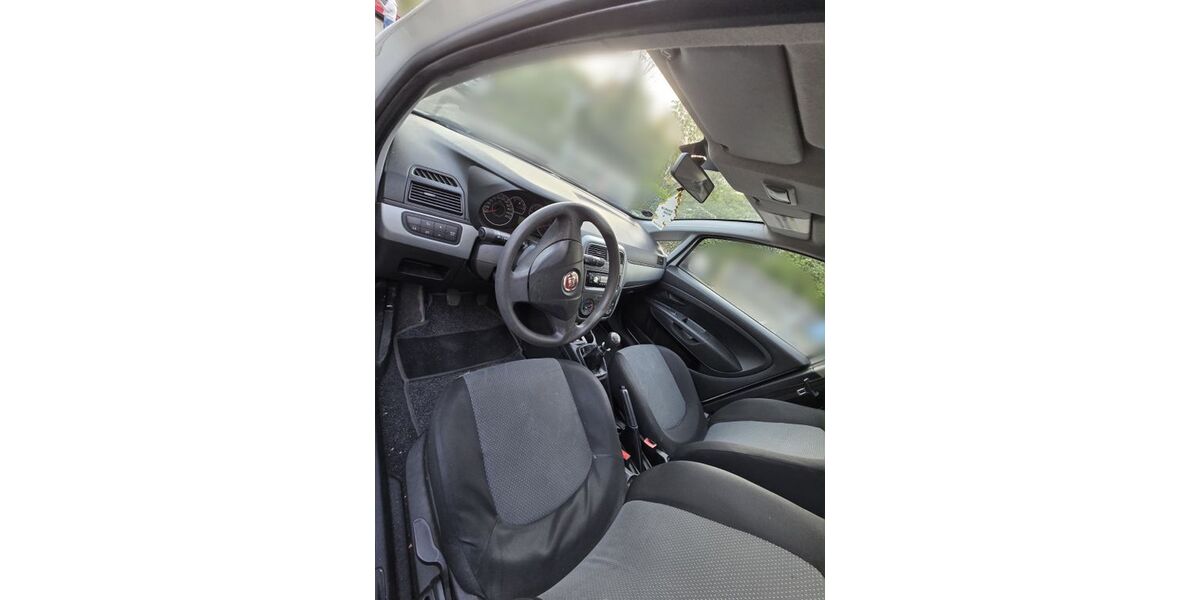 Fiat Punto 170.000 km 1.800 &euro; Aalen 73430