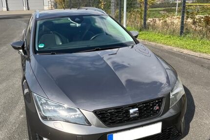 Seat Leon 74.247 km 16.800 &euro; Goldbach 63773