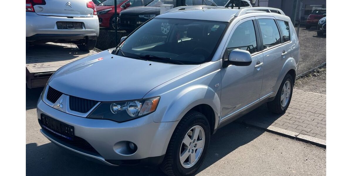 Mitsubishi Outlander 140.000 km 3.800 &euro; Berlin 13597