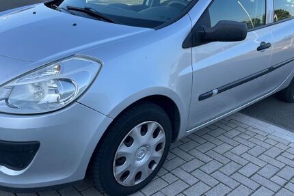 Renault Clio 246.000 km 1.950 € Vechta 49377