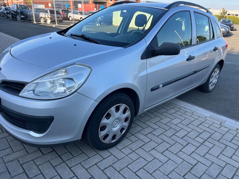 Renault Clio 246.000 km 1.950 € Vechta 49377