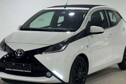 Toyota Aygo 34.000 km 8.990 &euro; Essenbach 84051