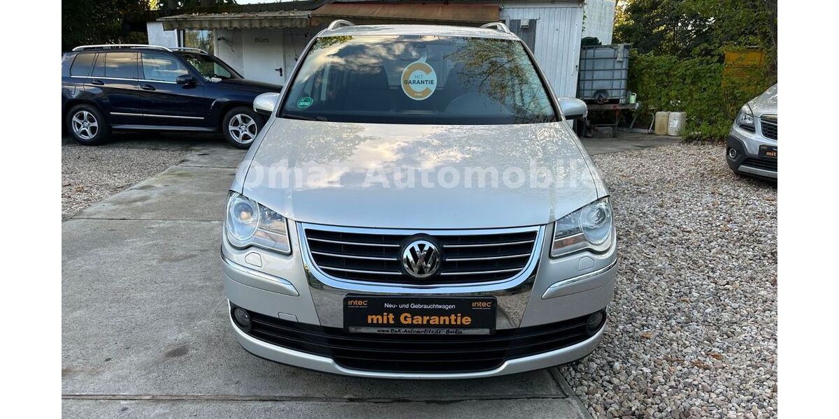 VW Touran 177.335 km 4.999 &euro; Berlin 12353