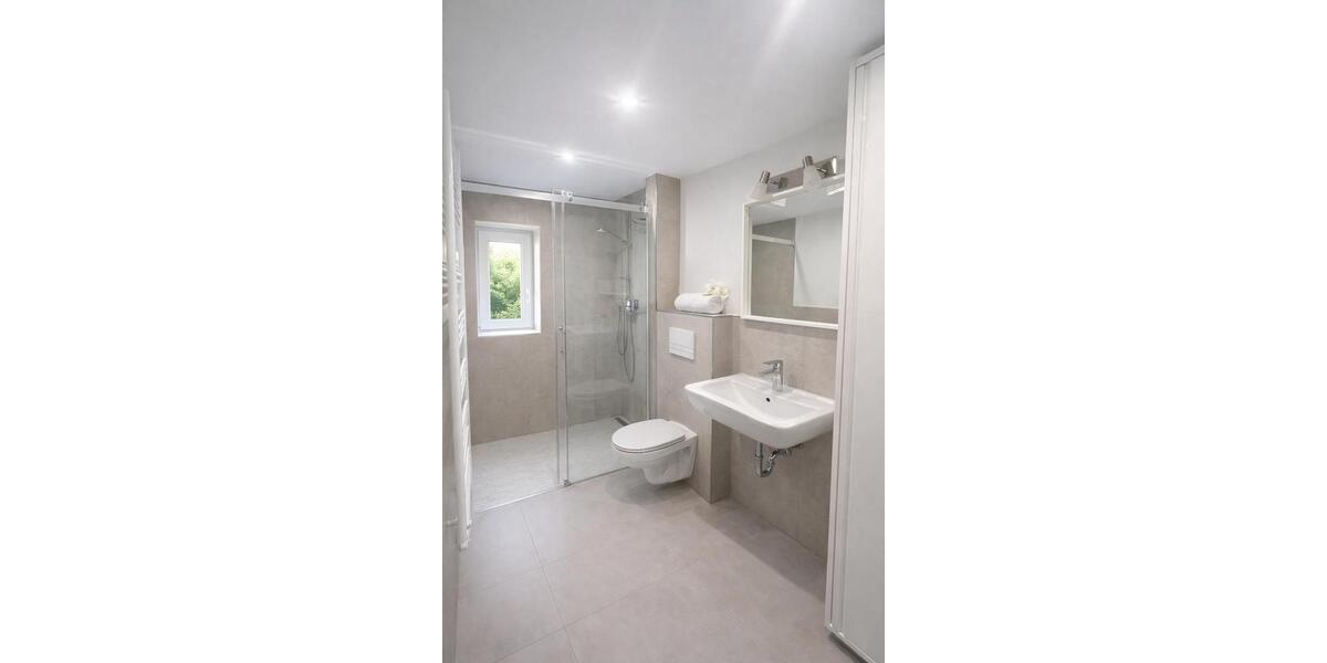 Einfamilienhaus Gummersbach Berstig Süd - 4 Zimmer, 120 m&sup2;, 1.390&euro; | Angebot:26211220