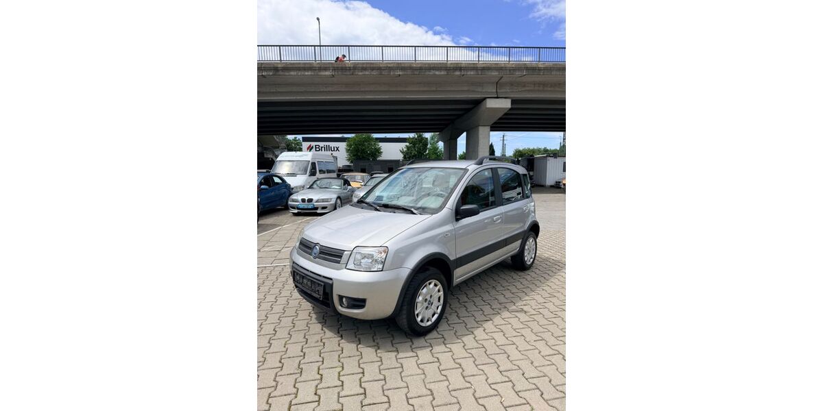 Fiat Panda 129.900 km 3.299 &euro; München 81825