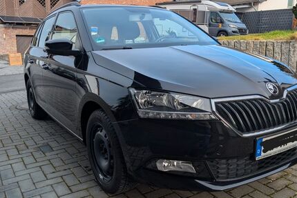 Skoda Fabia 51.731 km 11.800 &euro; Königswinter 53639