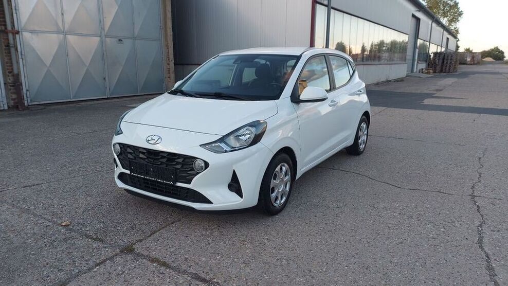 i10