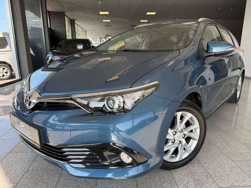 Auris