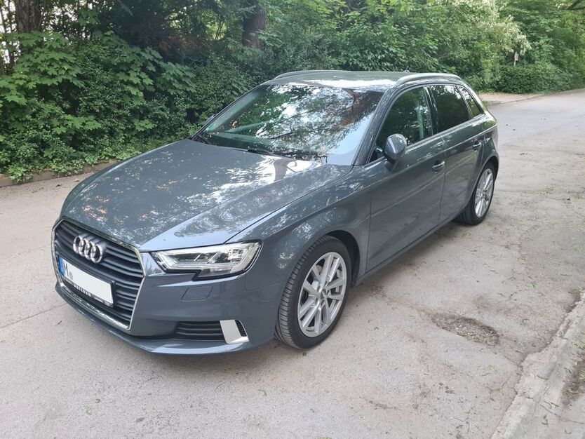 Audi A3 67.100 km 18.700 € München 81735