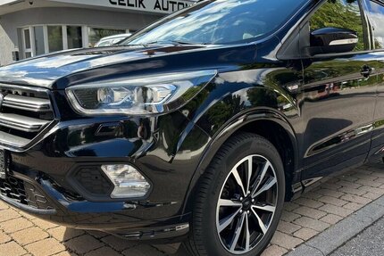 Ford Kuga 1.5 EcoBoost ST-Line