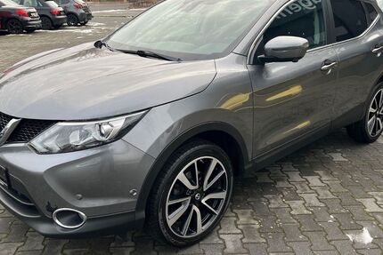 Nissan Qashqai 118.000 km 11.399 &euro; Jaderberg 26349