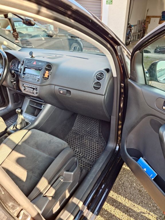 VW Golf Plus 183.400 km 4.000 € Taufkirchen/Vils 84416