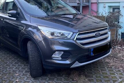 Ford Kuga 97.000 km 11.300 &euro; Rostock 18057