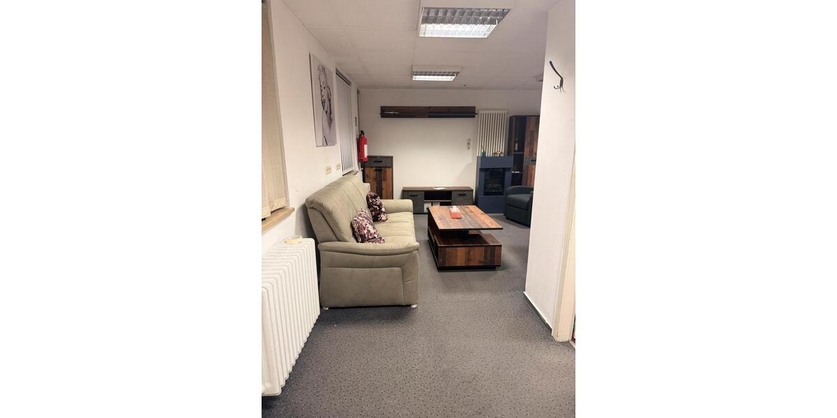 Gewerbeobjekt Villingen-Schwenningen Schwenningen - 585&euro; | Angebot:26274024