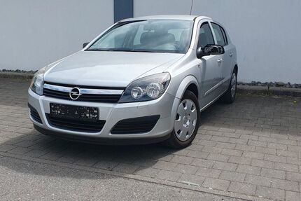 Opel Astra 95.000 km 2.950 &euro; Singen 78244