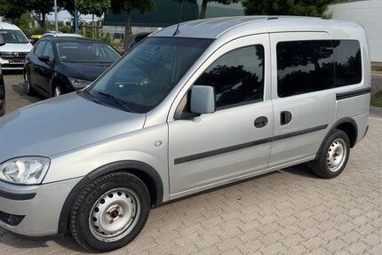 Opel Combo 173.000 km 999 &euro; Gotha 99867