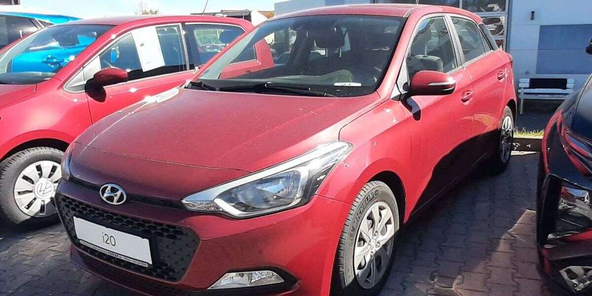 Hyundai i20 50.350 km 10.950 &euro; Pirna 01796