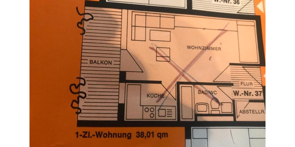 Etagenwohnung Esslingen am Neckar Pliensauvorstadt - 1 Zimmer, 38 m&sup2;, 180.000&euro; | Angebot:25046638