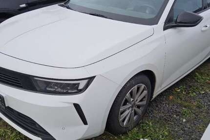 Opel Astra 27.206 km 16.990 &euro; Hohenlockstedt 25551