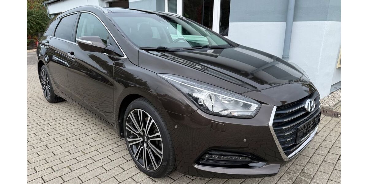 Hyundai i40 93.600 km 16.790 &euro; Chemnitz OT Mittelbach 09224