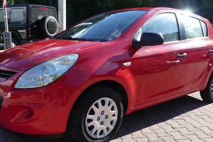 Hyundai i20 29.150 km 5.990 &euro; Schneeberg 08289