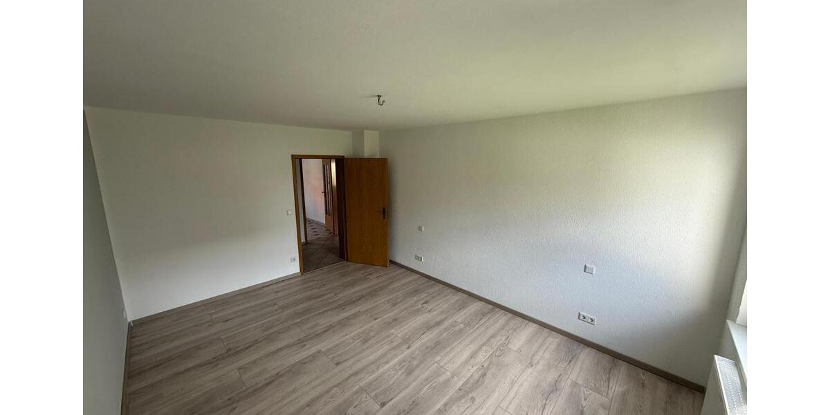Erdgeschoßwohnung Heilsbronn - 4.5 Zimmer, 115 m&sup2;, 850&euro; | Angebot:26407113
