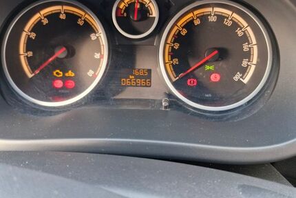 Opel Corsa 66.966 km 3.495 &euro; Hillscheid 56204