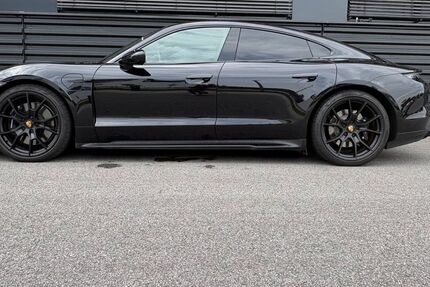Porsche Taycan 36.700 km 77.800 &euro; Passau 94032