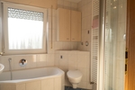 DG mit Sonnenbalkon & eigener PV – Haus komplett erneuert - Etagenwohnung Schorndorf | Angebot:27427264