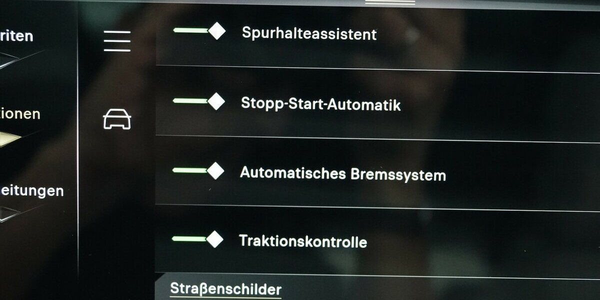 DS Automobiles DS7 Crossback 130 Blue Hdi EAT Opera DS IRIS 39.100 km 31.330 € Lich 35423