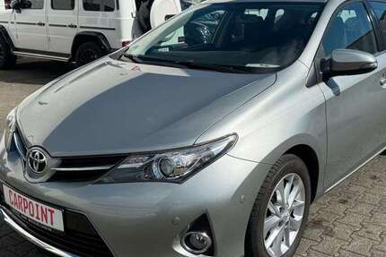 Toyota Auris 78.000 km 9.850 &euro; Brühl - Vochem/Industriegebiet 50321