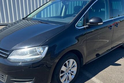 VW Sharan 251.000 km 5.990 &euro; Berlin 12057