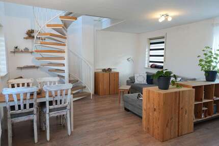 Wohnung zum Kaufen in Neumarkt 282.000 € 75 m² 2 zimmer