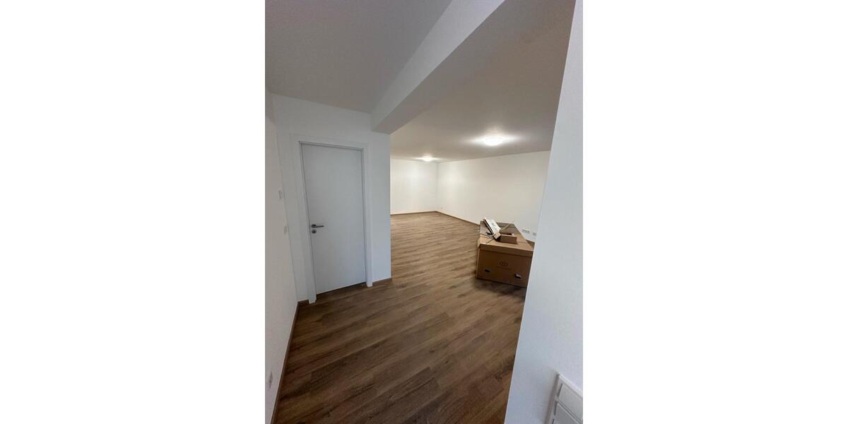 Etagenwohnung Osburg - 3.5 Zimmer, 101 m&sup2;, 1.050&euro; | Angebot:26067607