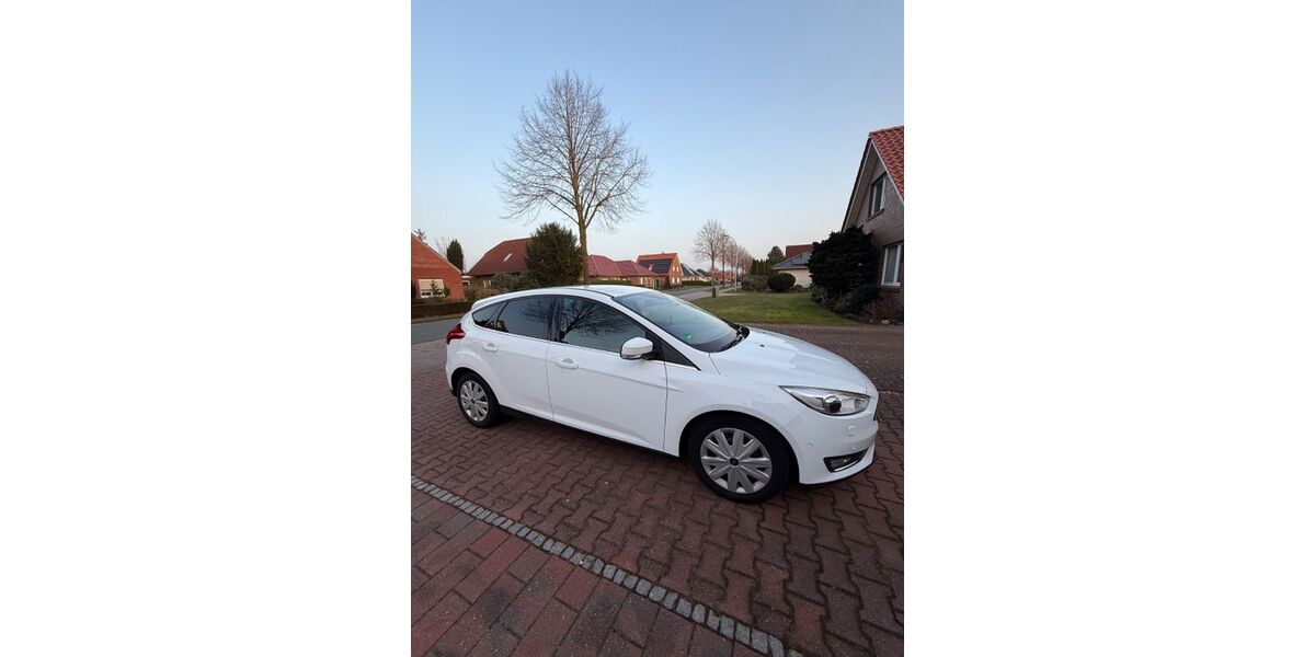 Ford Focus 125.000 km 7.900 &euro; Wiesmoor 26639