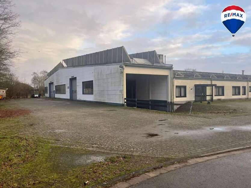 Halle in Rahden 330.000 € 2000 m²