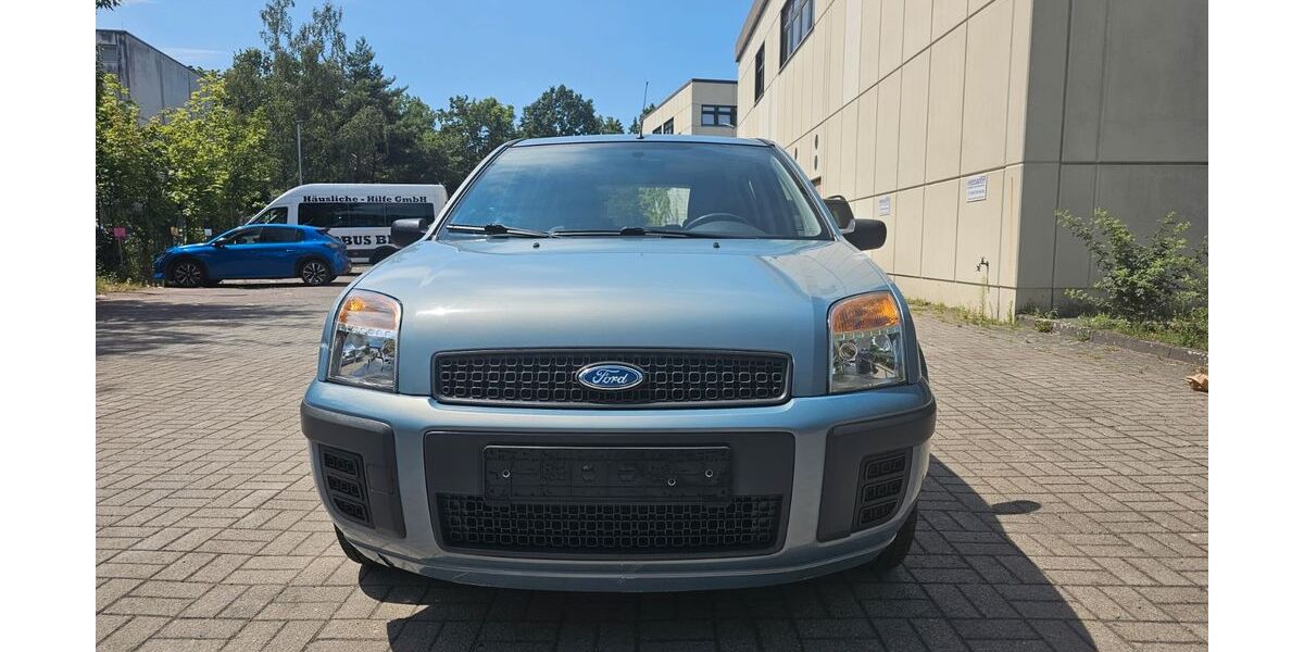 Ford Fusion 49.110 km 4.499 &euro; Berlin 12349