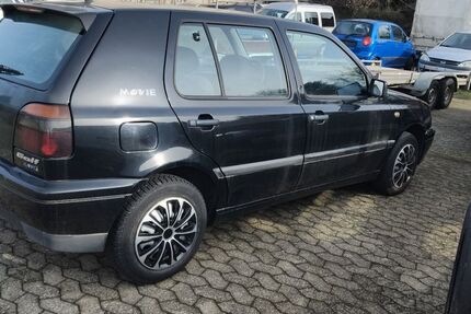 VW Golf 160.000 km 1.500 &euro; Andernach 56626