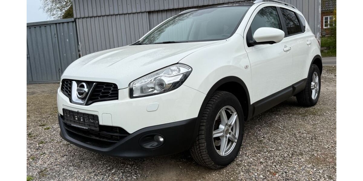 Nissan Qashqai 189.083 km 5.888 &euro; Dänischenhagen bei Kiel 24229