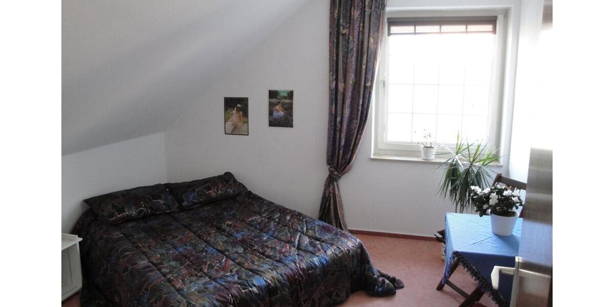 Dachgeschoßwohnung Braunschweig Südstadt- Rautheim- Mascherode - 3 Zimmer, 74 m&sup2;, 600&euro; | Angebot:26399675