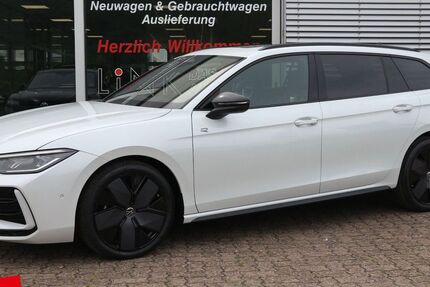 VW Passat 11.990 km 42.850 € Buergstadt 63927