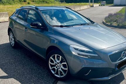 Volvo V40 Cross Country 87.000 km 15.500 € Hoppstädten 55768