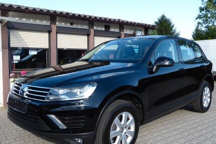VW Touareg 172.000 km 17.980 € Weißwasser 02943