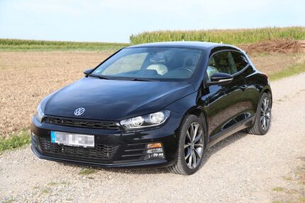 VW Scirocco 147.000 km 11.950 € Steindorf 82297