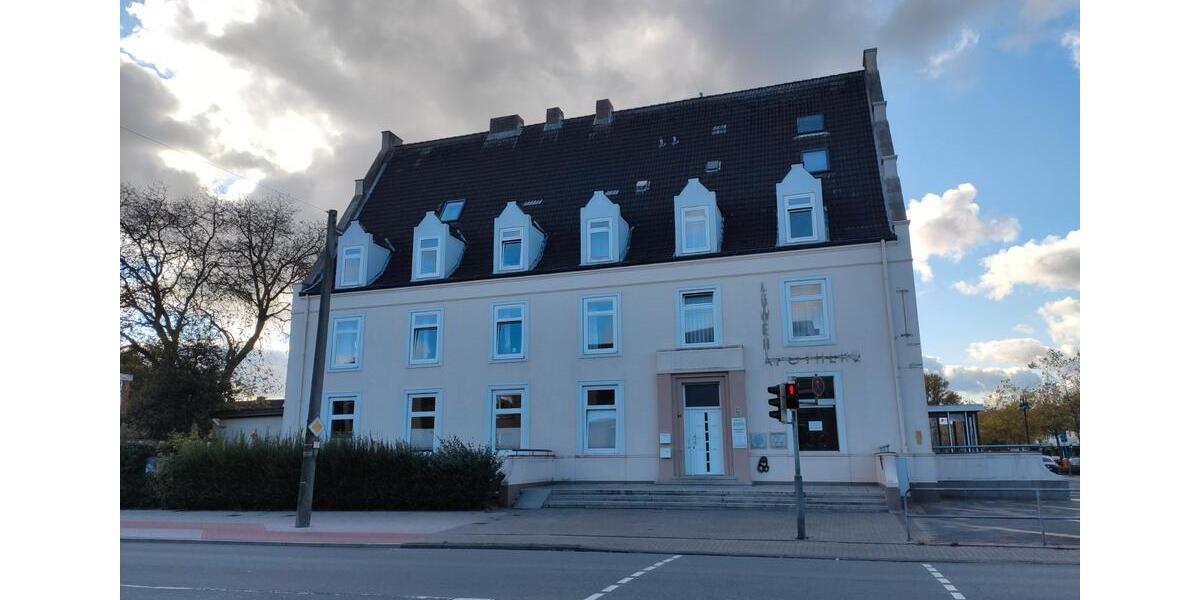 Dachgeschoßwohnung Wilhelmshaven Fedderwardergroden - 3 Zimmer, 79 m&sup2;, 350&euro; | Angebot:26422307