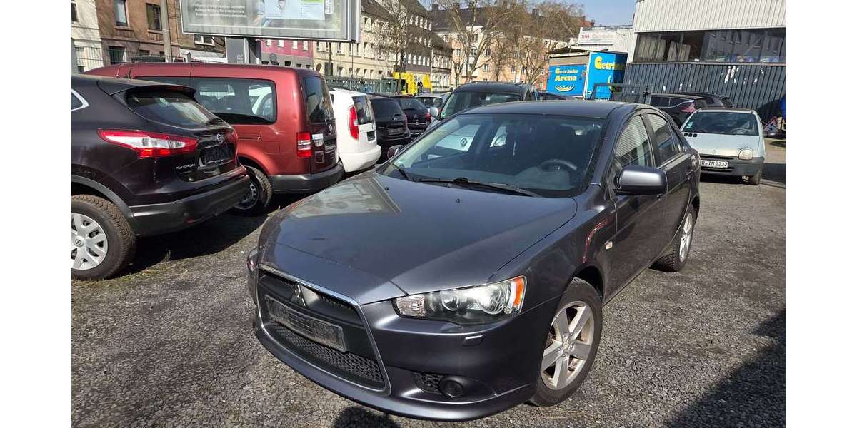 Mitsubishi Lancer 172.000 km 3.499 &euro; Dortmund 44147