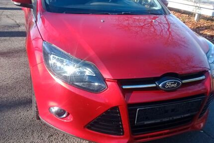 Ford Focus 175.000 km 3.590 &euro; Schnaittenbach 92253