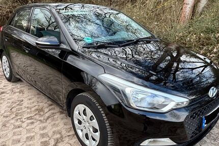 Hyundai i20 149.599 km 7.800 &euro; Mainz 55131