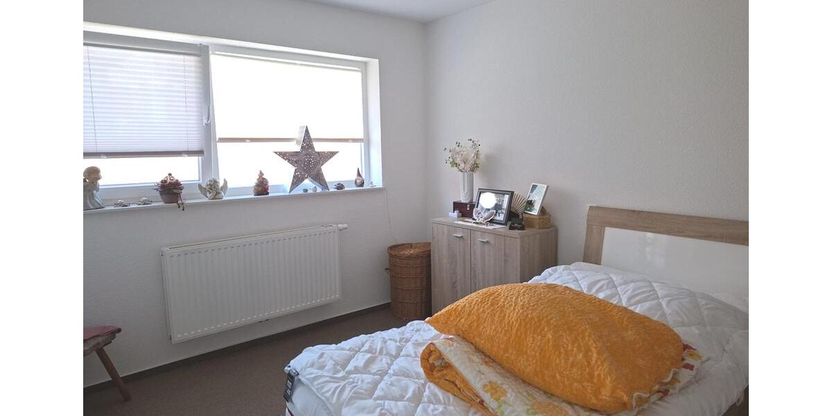 Etagenwohnung Schortens - 3 Zimmer, 77 m&sup2;, 850&euro; | Angebot:26284892