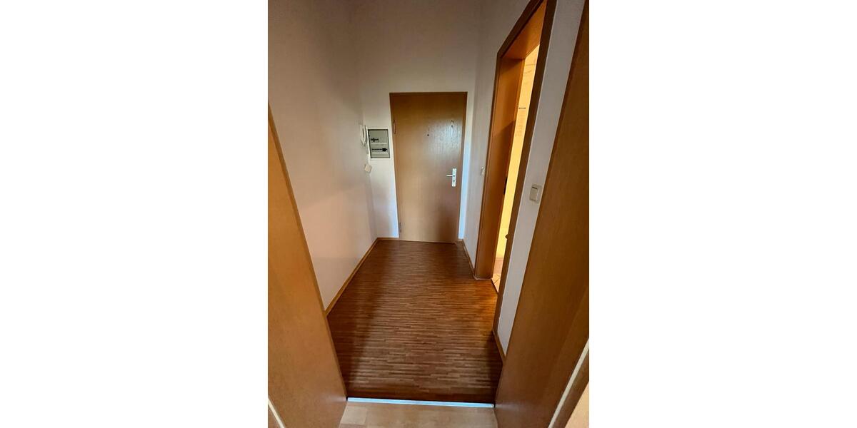 Hochparterre Radebeul - 2 Zimmer, 41 m&sup2;, 448&euro; | Angebot:26378228